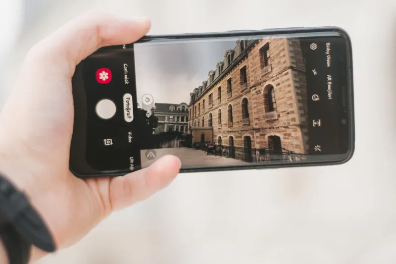 Scroll Past the Grid: What Your Hidden Camera Roll Actually Says About Your Life