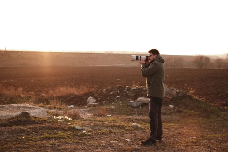 One Photographer, No Audience: How Being Alone Changes Everything You Shoot